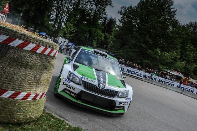 Jan Kopecký se Škodou Fabia R5 na trati Rallye Hustopeče.