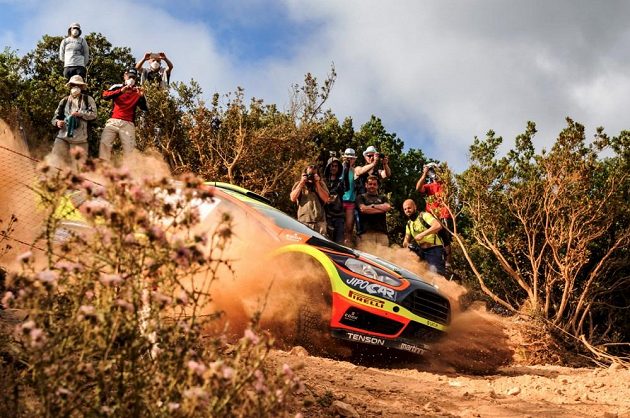 Martin Prokop s Fiestou WRC během závodu mistrovství světa.