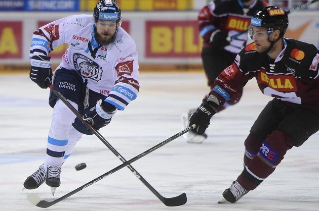 Hokejisté Sparty bojují v semifinále play off hokejové Tipsport extraligy s Libercem.