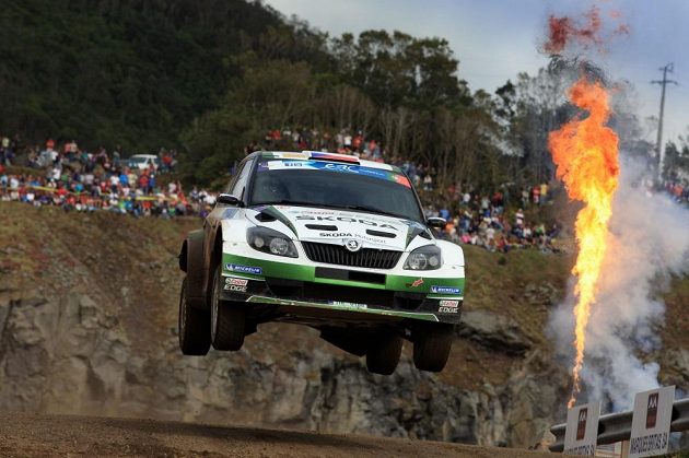 Jan Kopecký se Škodou Fabia S2000 na trati Rallye Azorské ostrovy.