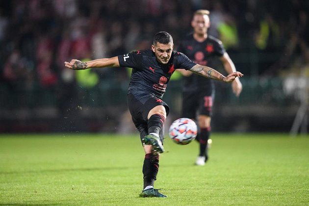 Nicolae Stanciu ze Slavie během utkání 3. kola Fortuna ligy proti FK Pardubice.