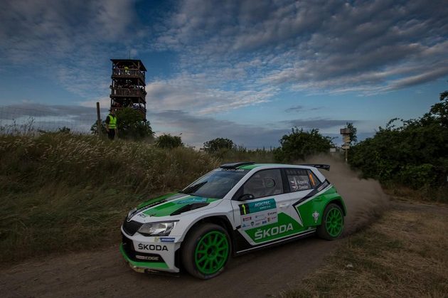 Jan Kopecký se Škodou Fabia R5 na trati Rallye Hustopeče.
