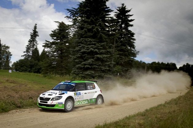 Esapekka Lappi na trati Estonské rallye se Škodou Fabia S2000.