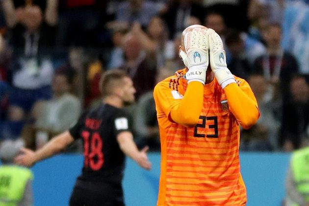 Argentinský gólman Willy Caballero vyrobil obrovskou chybu, kterou Chorvaté potrestali.