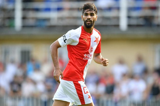 V přípravném utkání proti Českým Budějovicím se představila i nová posila Slavie Hilál