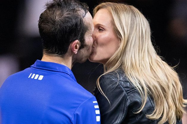 Radek Štěpánek a jeho manželka Nicole Vaidišová během rozloučení s tenisovou kariérou.
