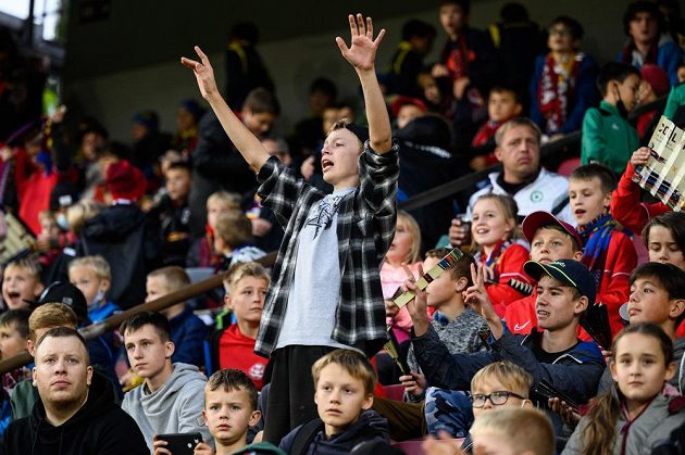 Young fans in the auditorium of the Letna stadium