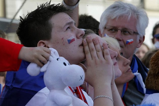 Fanoušci se sešli na Staroměstském náměstí podpořit hokejovou reprezentaci v boji o bronz.