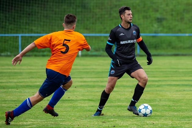 Malý pražský fotbalový klub - Prague Raptors - uzavřel partnerství se slavným anglickým Leedsem United.
