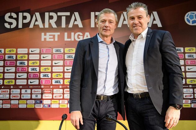 Sportovní ředitel Sparty Praha Zdeněk Ščasný (vlevo) a nový trenér Letenských Pavel Hapal.