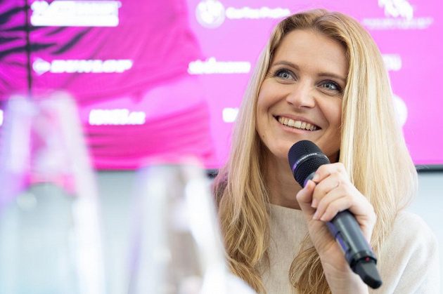 Tenistka Lucie Šafářová dostala divokou kartu a na antuce ve Stromovce se tak na konci dubna rozloučí s českými fanoušky a možná i s celou kariérou.