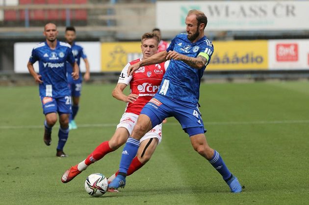 From left Tomáš Solil from Pardubice and Roman Hubník from Olomouc. 