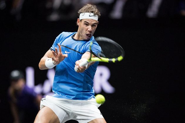 Rafael Nadal z týmu Evropy během zápasu s Jackem Sockem z týmu světa v rámci tenisového turnaje Laver Cup 2017.