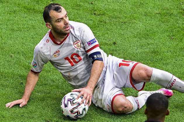 Goran Panděv during the finale in the national jersey of North Macedonia.