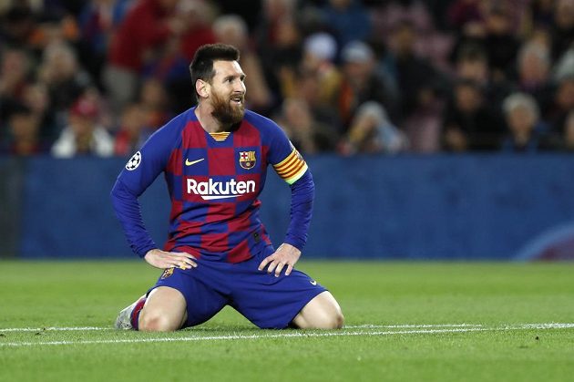 Ten brankář Slavie je fakt dobrej, jako by si říkal Lionel Messi z Barcelony poté, co mu Ondřej Kolář zmařil v úvodní půli dvě obrovské šance.