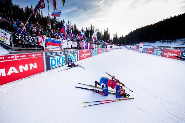 Gabriela Soukalová dojela ve sprintu v Pokljuce pátá a udržela žlutý trikot vedoucí ženy SP.