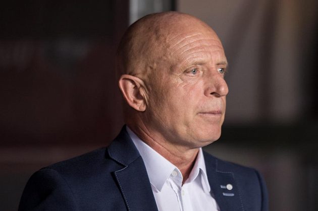 Trenér Karel Jarolím během utkání kvalifikace MS 2018 Česká republika - Severní Irsko.