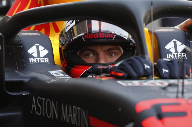 První trénink na Velkou cenu Mexika formule 1 patřil vozům stáje Red Bull. Nejrychlejší byl obhájce loňského vítězství Max Verstappen.