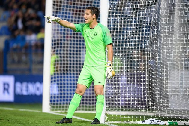 Brankář Slovan Liberec Filip Nguyen během utkání 7. kola Fortuna ligy se Spartou.