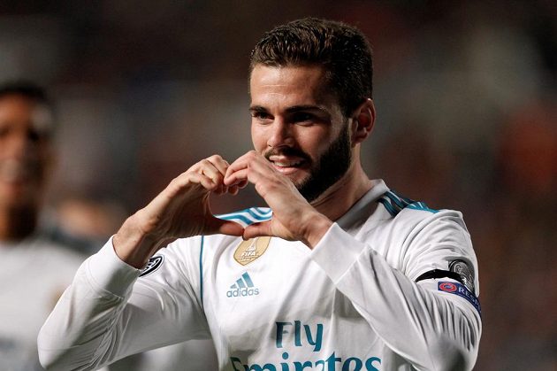 Fotbalista Realu Madrid Nacho slaví gól v utkání Ligy mistrů. APOEL po necelého hodině hry prohrával s Bílým baletem 0:6.