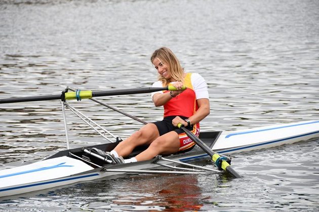 I takový sportovní talent jako Ester Ledecká s jízdou na skifu boojval.