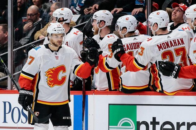 Útočník Calgary Flames Michael Frolík vstřelil jednu z branek Plamenů na ledě Colorada, ale výhru neslavil. Tým Avalanche vyhrál 5:2.