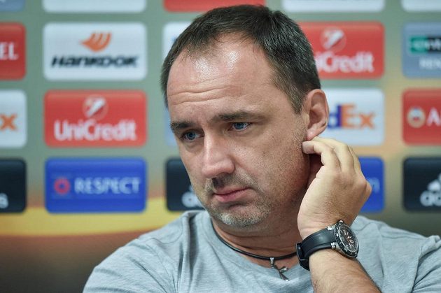 Liberecký trenér Jindřich Trpišovský na tiskové konferenci před zápasem Evropské ligy s PAOK Soluň.