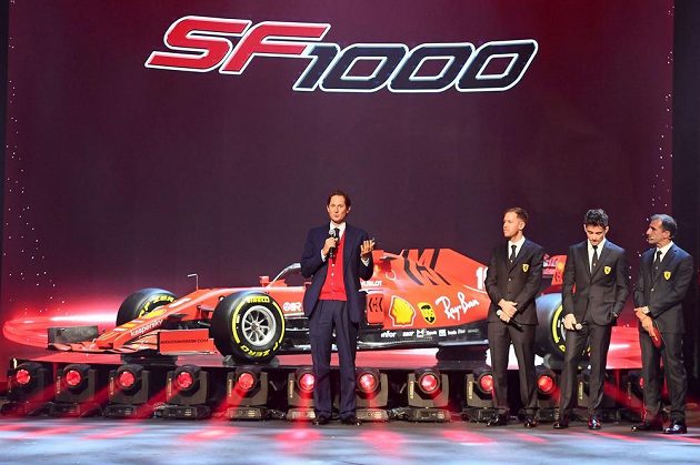 SF1000, tedy rudý speciál, který dostal název i podle tisící Velké ceny,
