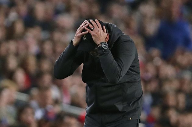 Kouč Liverpoolu Jürgen Klopp reaguje během úvodního semifinále Ligy mistrů proti Barceloně.