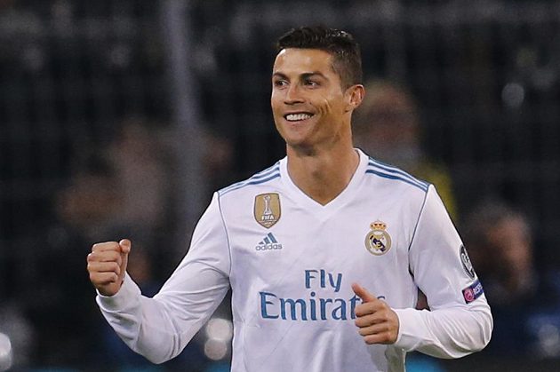 Cristiano Ronaldo má důvod k radosti. Real Madrid vyhrál ve skupině Ligy mistrů i druhý zápas.