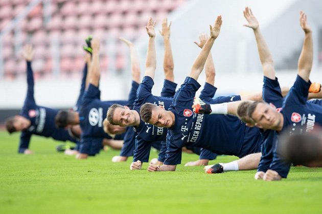 Patrik Schick během tréninku reprezentace před přípravnými zápasy s Austrálií a Nigérií.