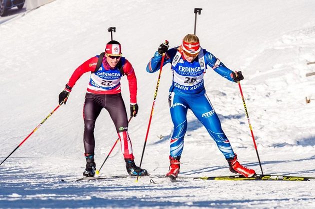 Česká biatlonová naděje Lucie Charvátová na trati sprintu v Anterselvě.