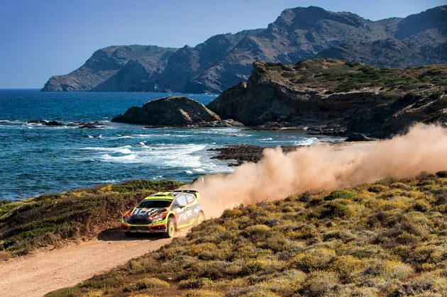 Martin Prokop s Fiestou WRC během závodu mistrovství světa.