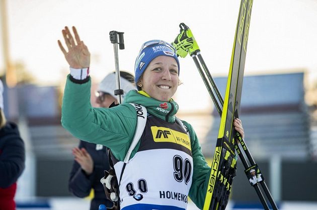 Franziska Preussová z Německa rozbila ve sprintu slovenské duo v čele výsledkové listiny a obsadila druhé místo.