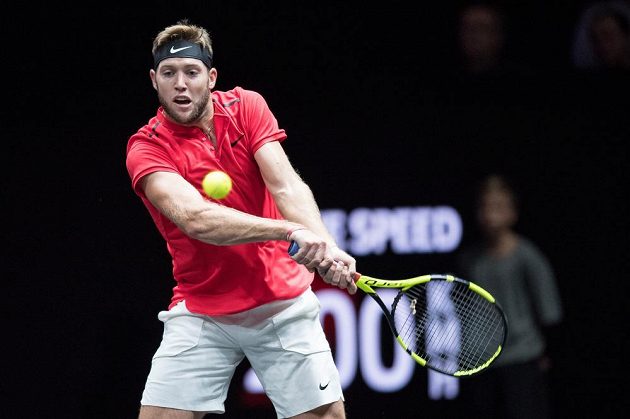 Jack Sock z týmu světa během zápasu s Rafaelem Nadalem z týmu Evropy v rámci tenisového turnaje Laver Cup 2017.