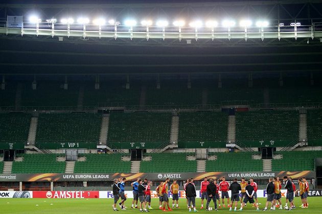 Plzeňští fotbalisté na tréninku před utkáním Evropské ligy s domácí Austrií Vídeň.