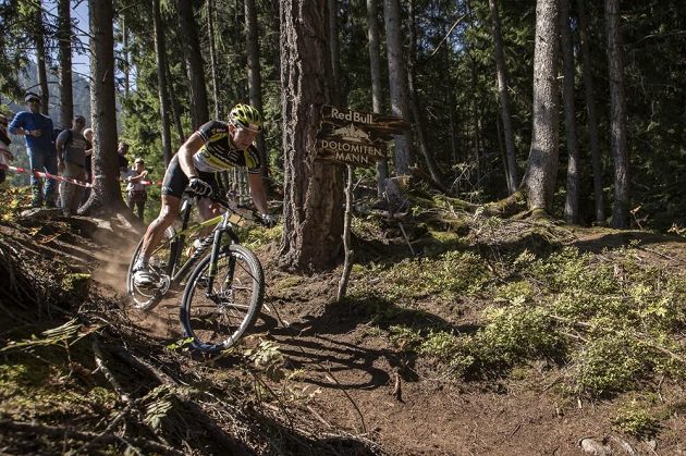 Kristián Hynek na bikerské části závodu Dolomitenmann 2015.