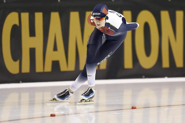 Rychlobruslařka Martina Sáblíková během závodu na 5000 metrů na MS v Heerenveenu.