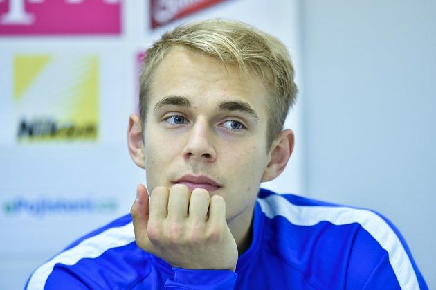 Kapitán Slovanu Lukáš Pokorný na středeční tiskové konferenci před odvetným zápasem play off předkola Evropské ligy s Larnakou.