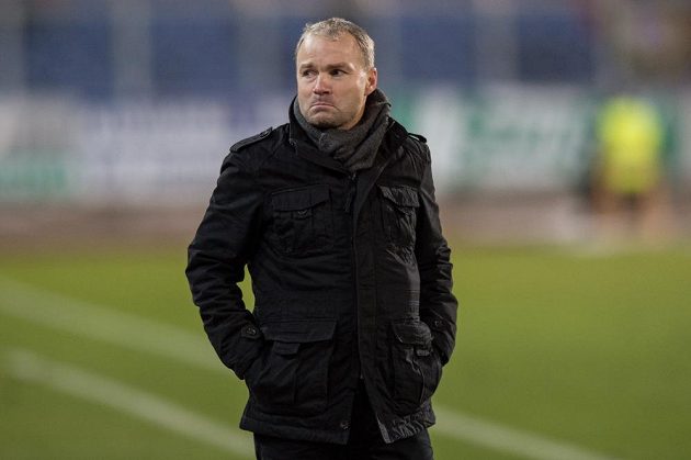 Trenér Baníku Ostrava Radomír Korytář během posledního podzimního zápasu se Spartou.