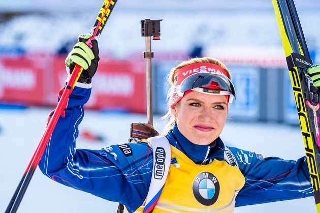 Česká jednička Gabriela Soukalová se raduje z bramborové pozice.