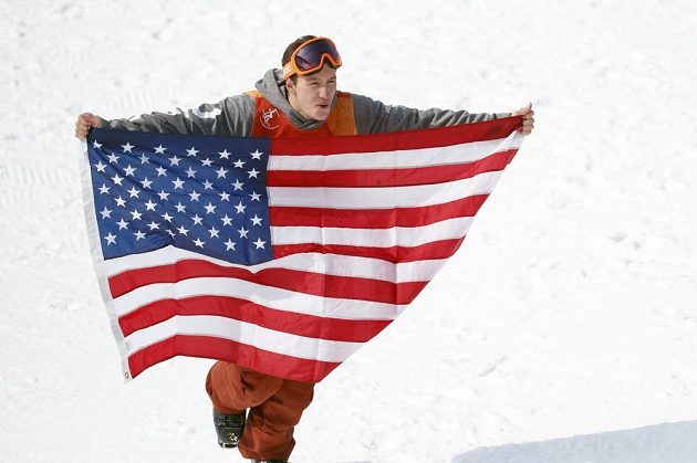 Zlato pro USA. Americký akrobatický lyžař David Wise obhájil na olympijských hrách v Pchjongčchangu zlato v U-rampě ze Soči.