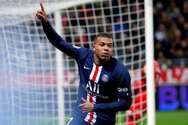 Slaviící útočník Kylian Mbappé v dresu PSG? Bude to platit i v následující sezoně, nebo hvězda odejde do Realu Madrid?