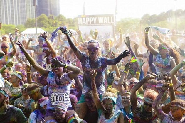 Kila barev, to je závod The Color Run.