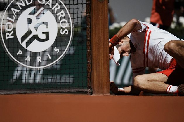 Serbian tennis player Novak Djokovic is rising from clay during the French Open final when he fell while running out of shorts.