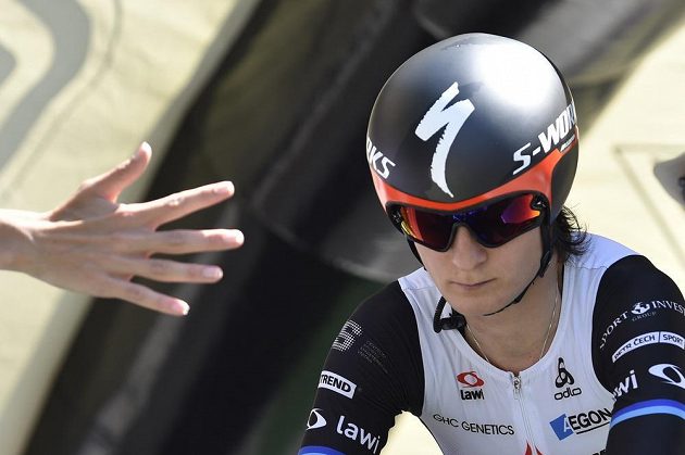 Martina Sáblíková vyhrála ve čtvrtek časovku na mistrovství České republiky a Slovenska v silniční cyklistice.