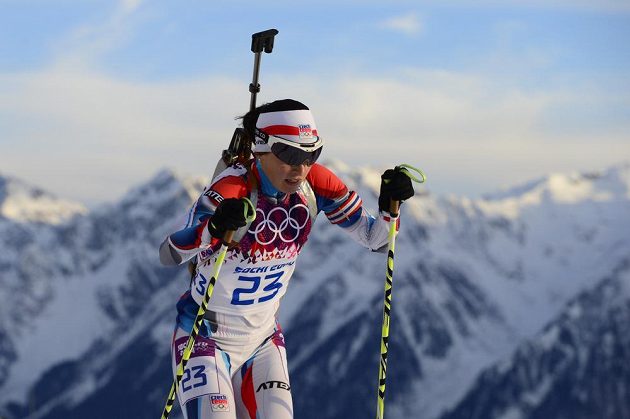 Česká biatlonistka Veronika Vítková na trati intervalového závodu na 15 km v Soči.