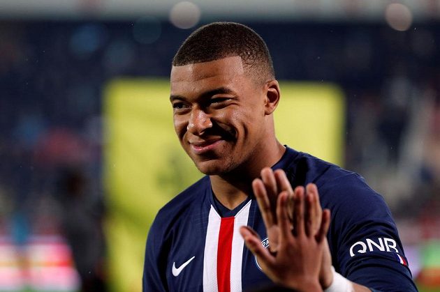 Fotbalový útočník Kylian Mbappé září v dresu PSG, jeho snem je prý ale angažmá v Realu Madrid.