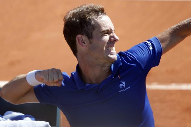 Francouzský tenista Richard Gasquet se raduje z vítězství nad Tomášem Berdychem.