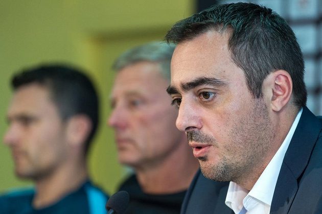 Generální ředitel Sparty Praha Adam Kotalík během tiskové konference před startem sezóny 2016/2017.
